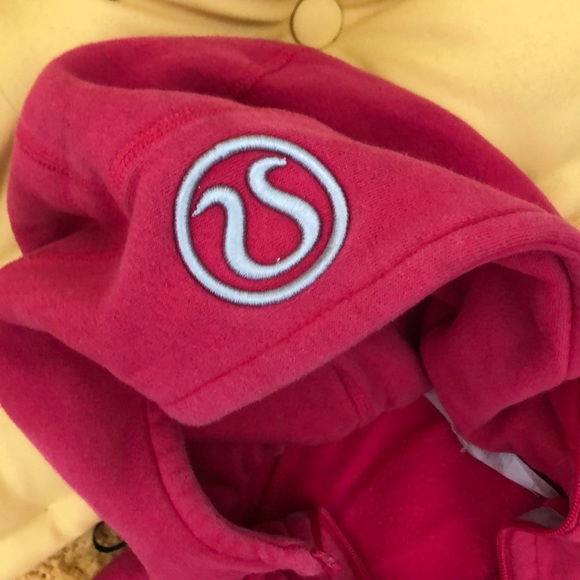 💍✨Lululemon scuba hoodie✨💍 - Picture 2 of 4